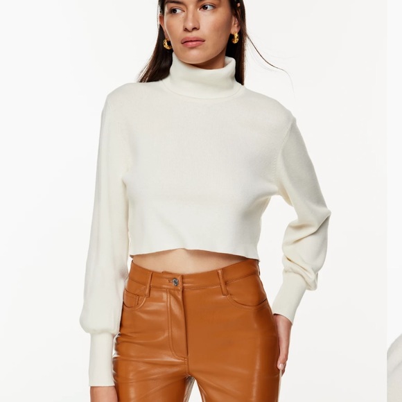 *donating soon* Aritzia Rebecca sweater - Picture 1 of 3